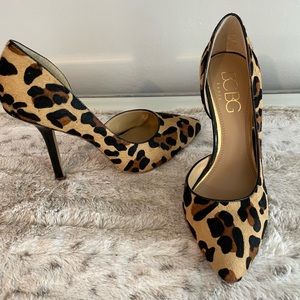 Leopard Print BCBG Cow Hair Pointed Toe Heels.